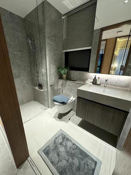 1 Bed Condo for Sale in  The Scotts Tower - Image 2